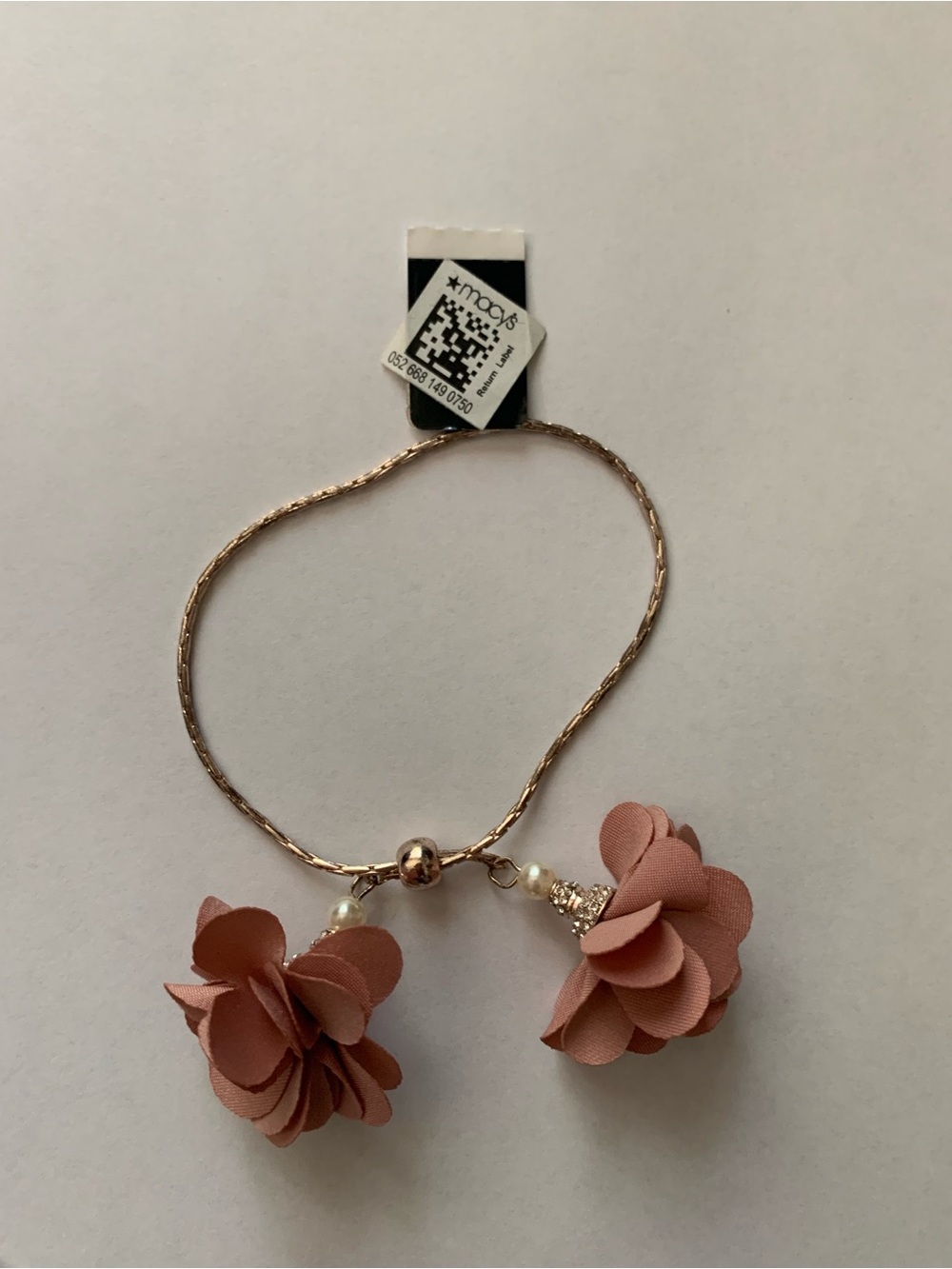 Delicate Pink Floral Lariat Necklace and Bracelet Set - Picture 3 of 3